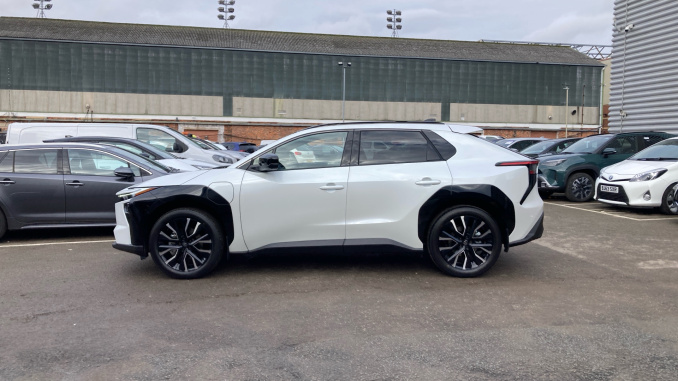 Toyota bZ4X 165kW Excel 73kWh 5dr Auto Electric Hatchback - Image 17